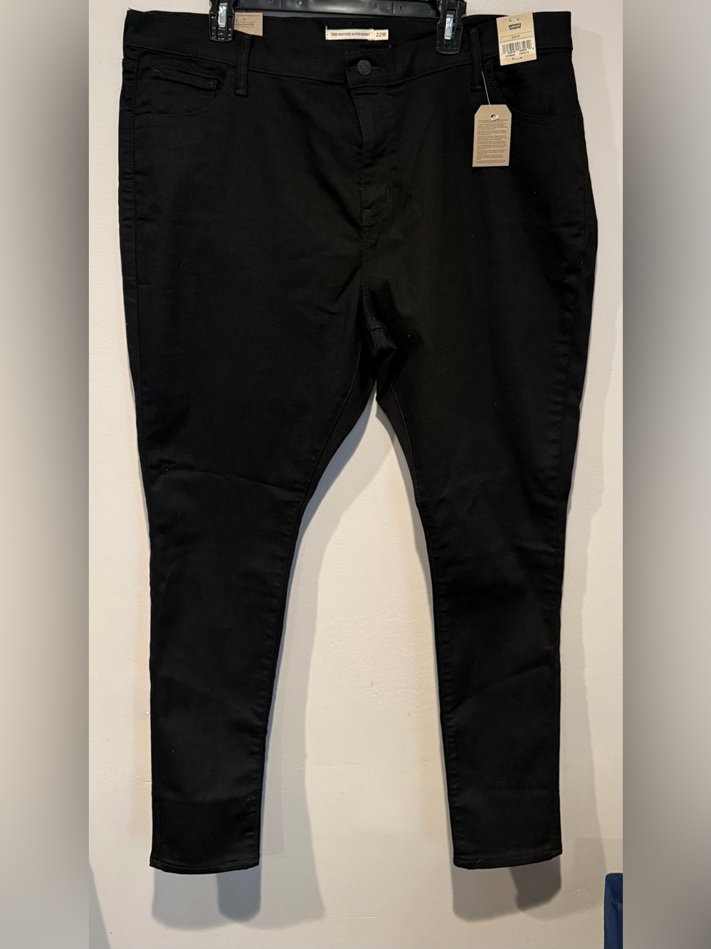 Levi's Black 720 Super Skinny high Rise Women's Jeans - Stretch Fit